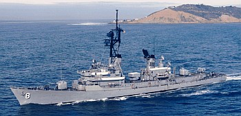 USS Lynde McCormick (DDG 8) 